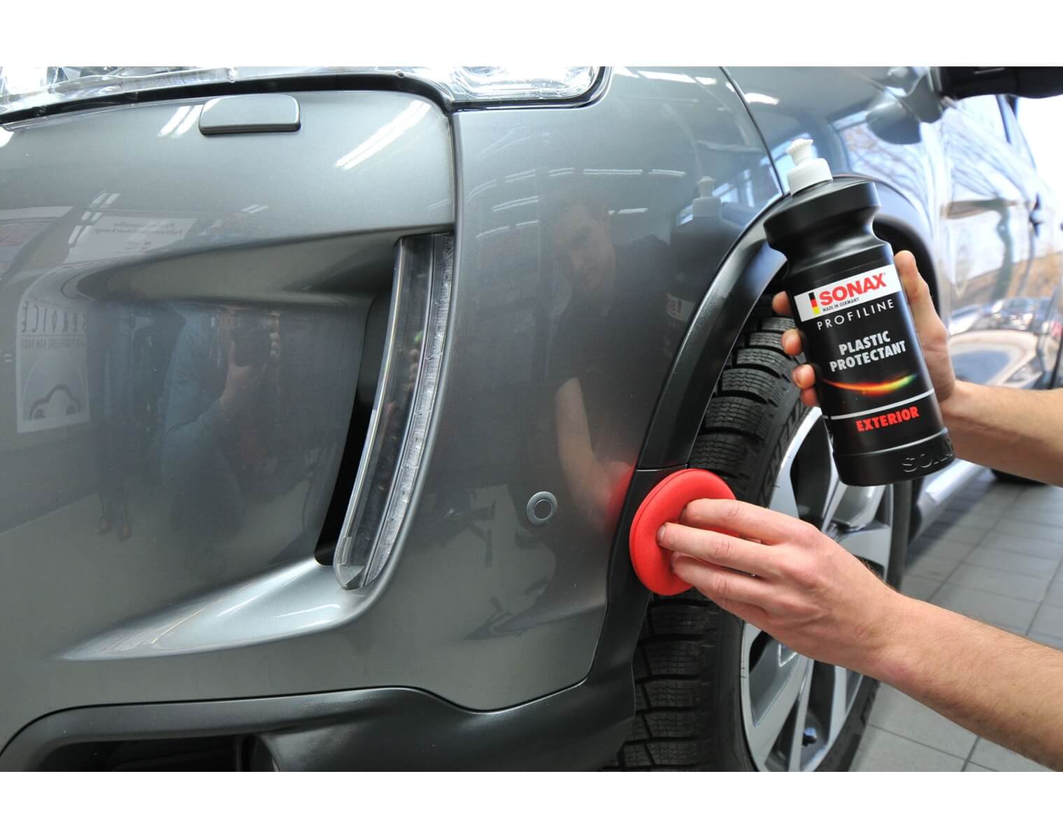 SONAX PROFILINE Plastic Protectant Exterior 1L